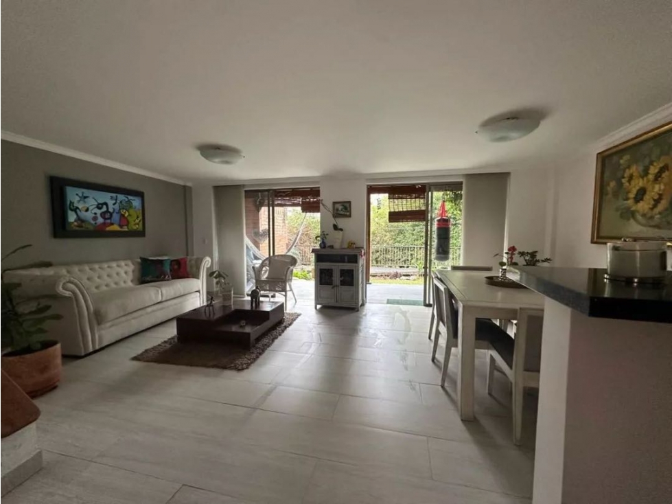 Casa en venta en Envigado la transv intermedia cerca a mall sebastiana — foto 3