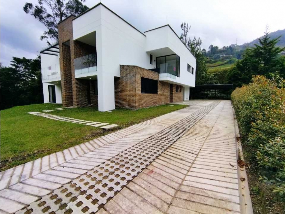 Casa en Arriendo en Envigado Palmas
