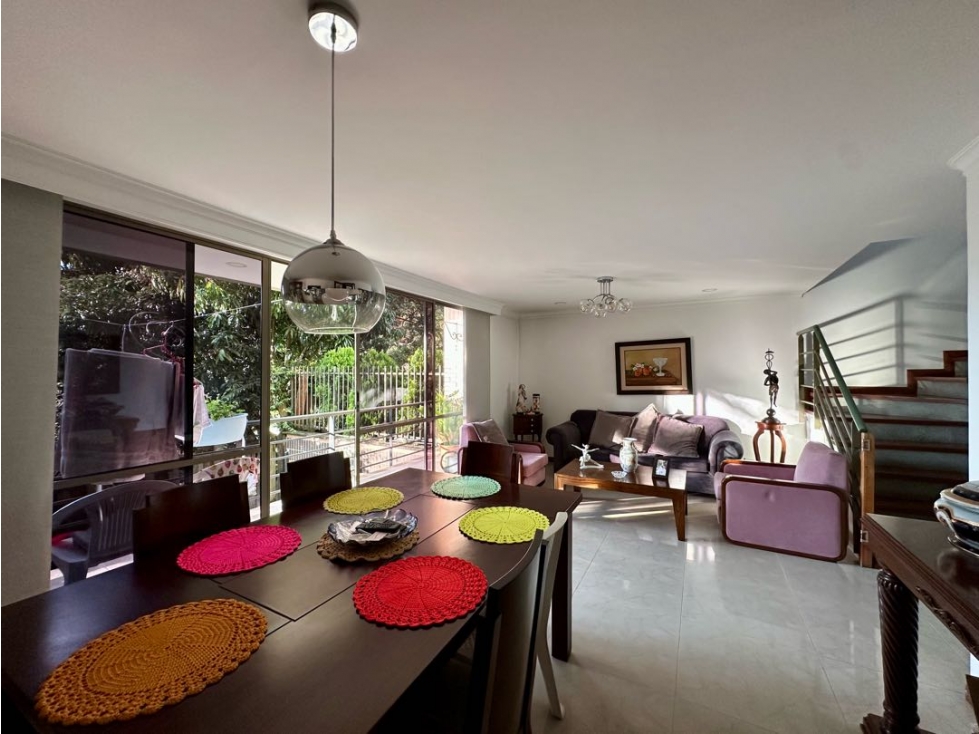 Casa en Venta en Envigado sector Benedictinos — foto 3