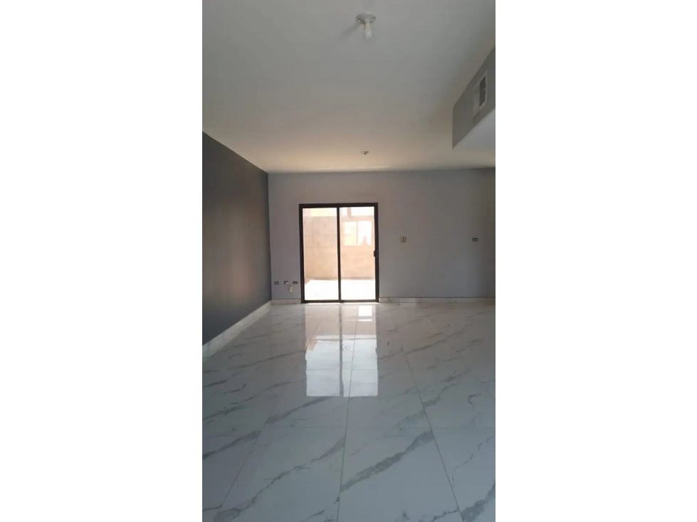 Casa en Venta en Foresta Residencial, Mexicali, Baja California - 3