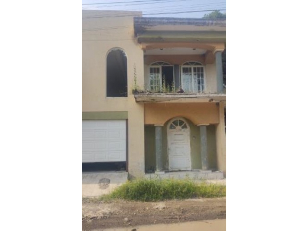 Casa en Venta en Fracc. Generalisimo Morelos, Apatzingán | Oportunidad