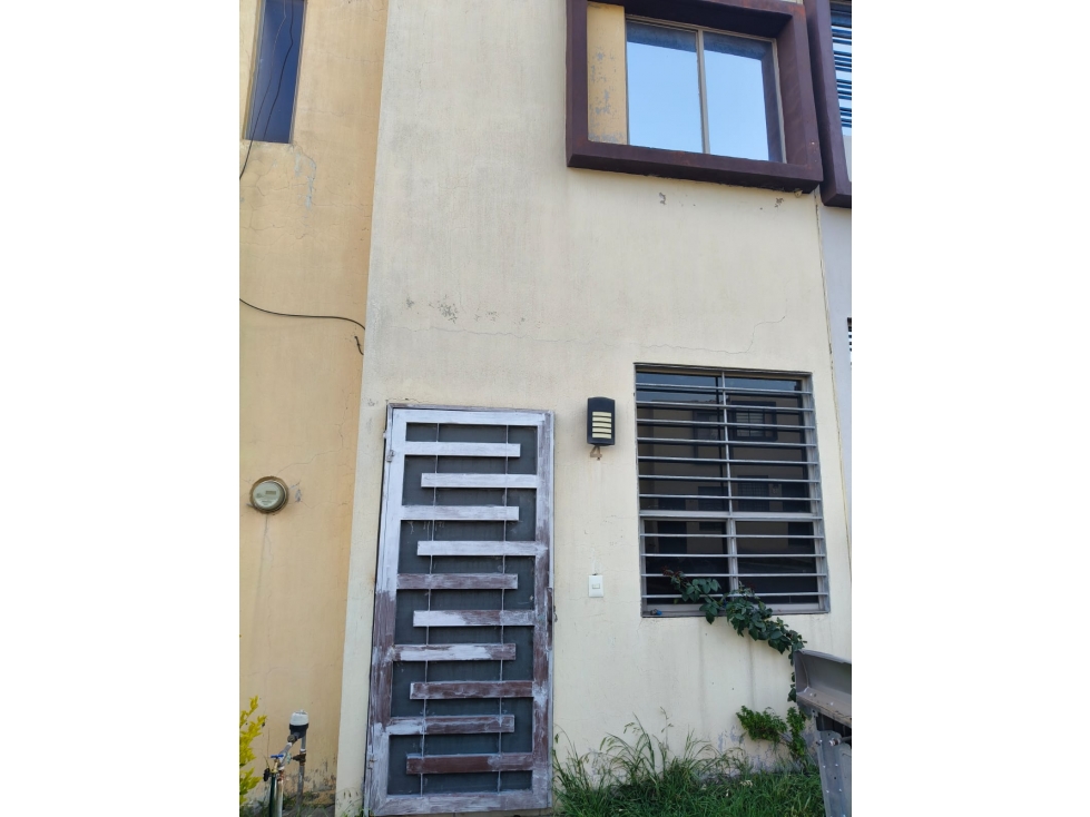 Casa en Venta en Fracc. Las Terrazas, Tlaquepaque - Entrega Inmediata - 1