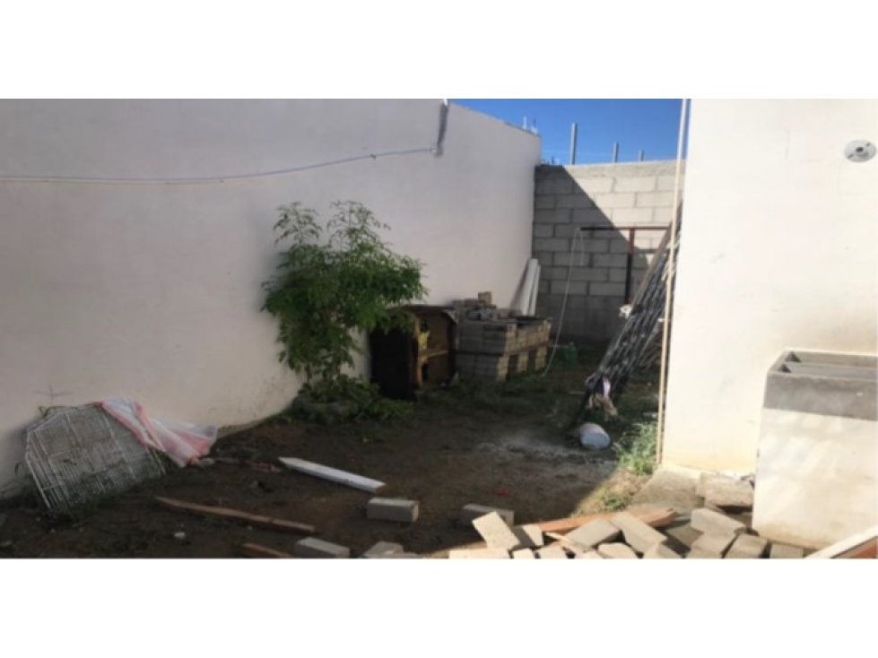 Casa en Venta en Fracc. Villa Bonita, San José del Cabo - ¡Lista! 73m2 - 4