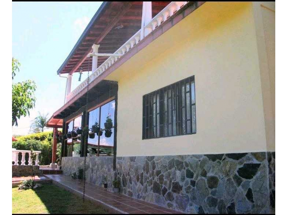 Casa finca en arriendo en Guarne - 4