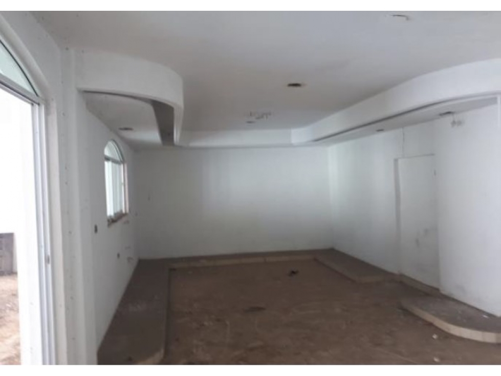 Casa en Venta en Industrial El Palmito, Culiacán | 713 m² Construcción - 4