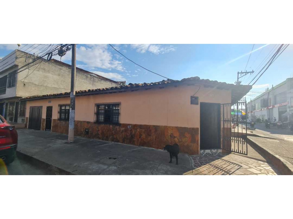 Casa en venta en Jamundi esquinera con proyección comercial en centro - 3