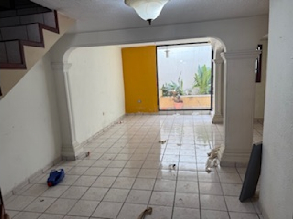 Casa en Venta en Jardines del Valle, Culiacán | Oportunidad de Inversi - 2
