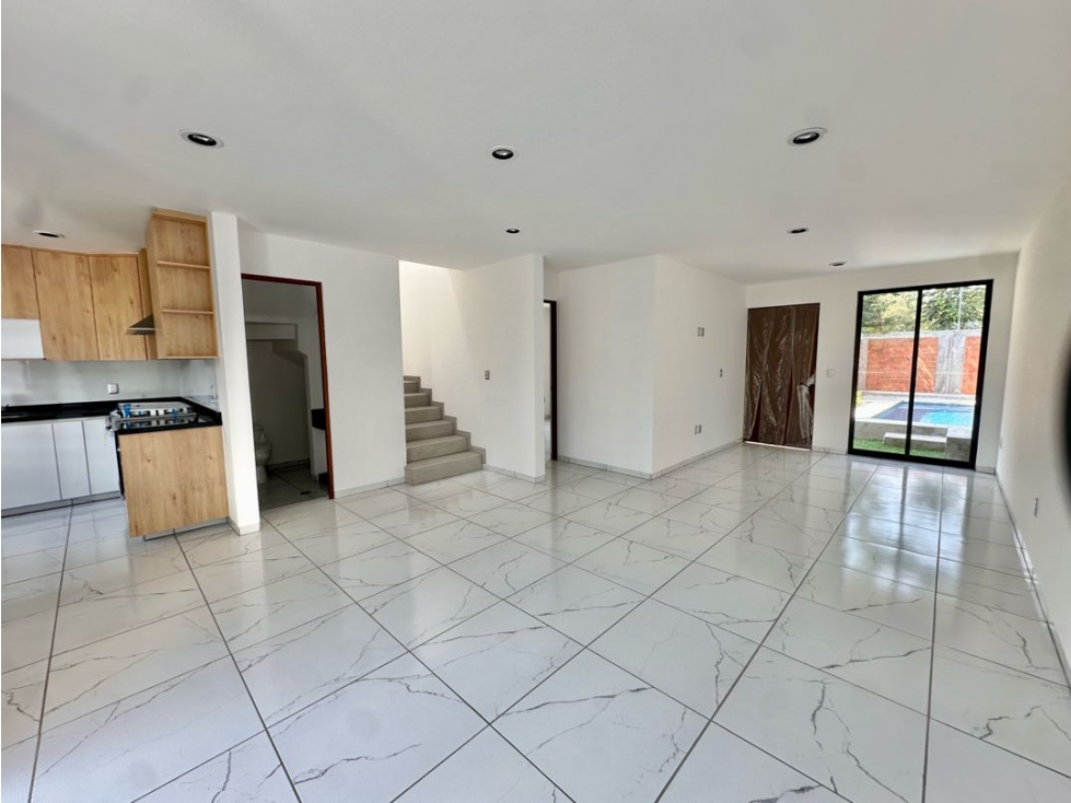 Casa en venta en Jiutepec Morelos en fraccionamiento y alberca propia — foto 3