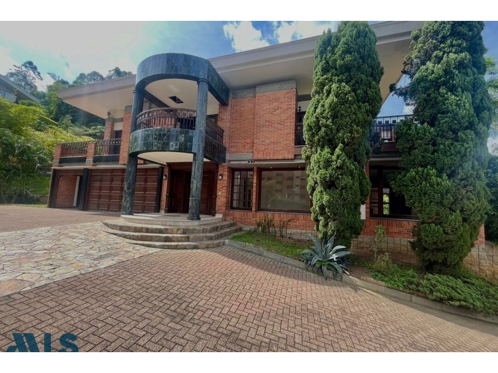 Casa en venta en La Calera, Medellín
