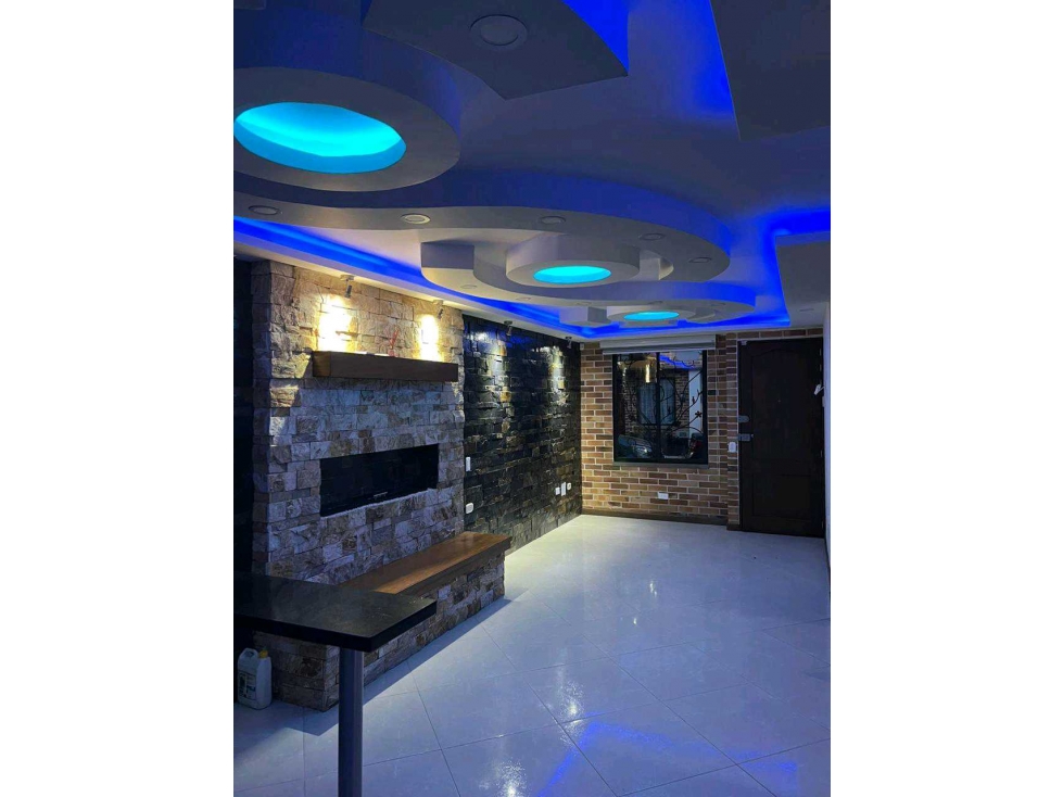 CASA EN VENTA EN LA CEJA - ALTOS DE LA ARGENTINA