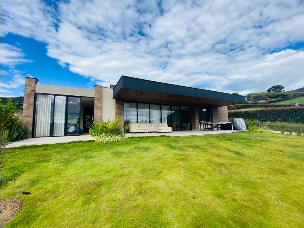 Casa en venta en La Ceja vereda el Yarumo