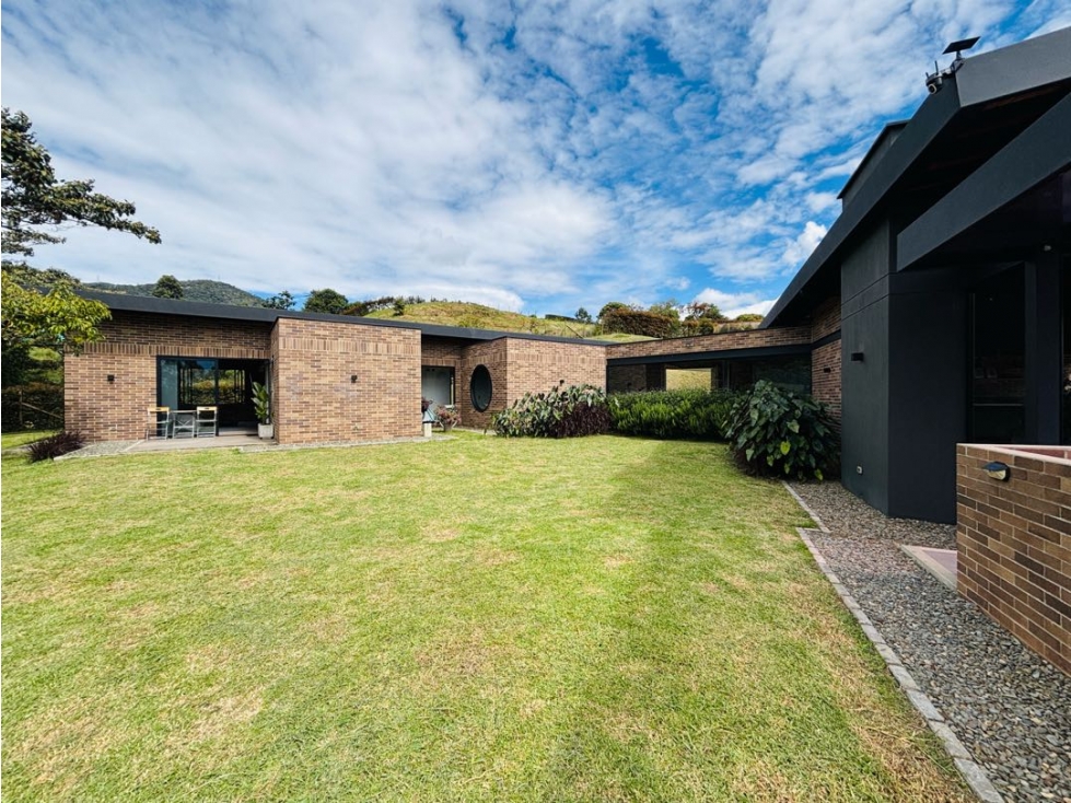Casa en venta en La Ceja vereda el Yarumo