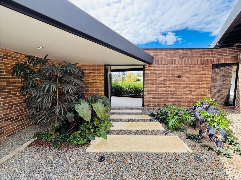 Casa en venta en La Ceja vereda el Yarumo — foto 2
