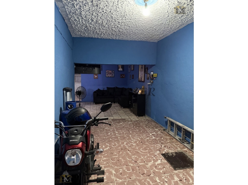 Casa en venta en la col los puestos Tlaquepaque - 2