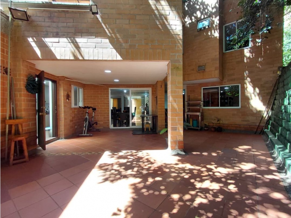 Venta de casa en envigado sector la frontera — foto 4