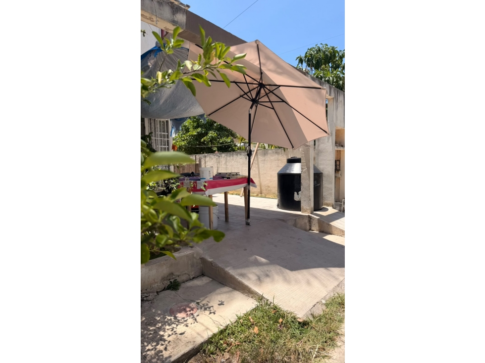 Casa en Venta en La Guadalupana IV, Playa del Carmen - ¡Gran Oportunid - 2
