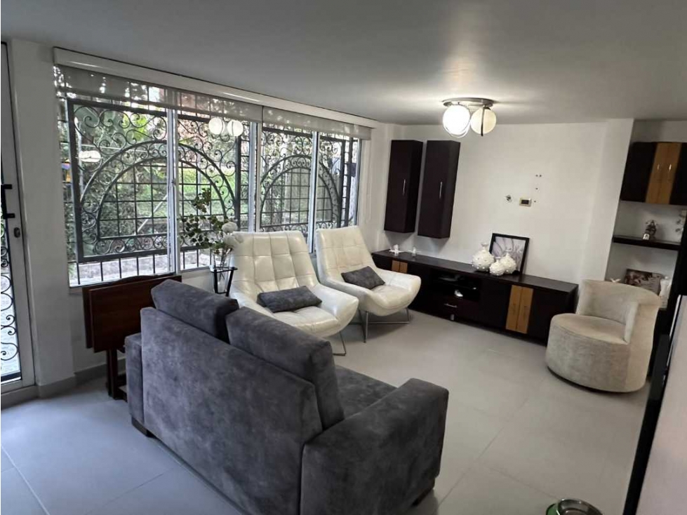 Casa en Venta En La Loma De Los Bernal