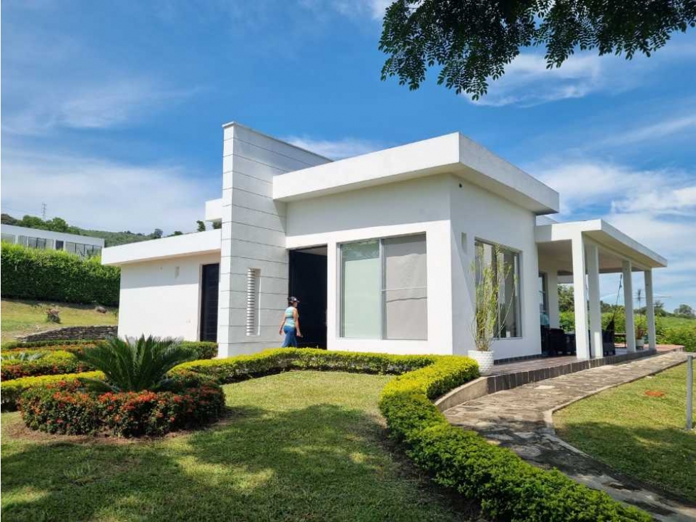 CASA CAMPESTRE EN VENTA EN LA MESA, CUNDINAMARCA
