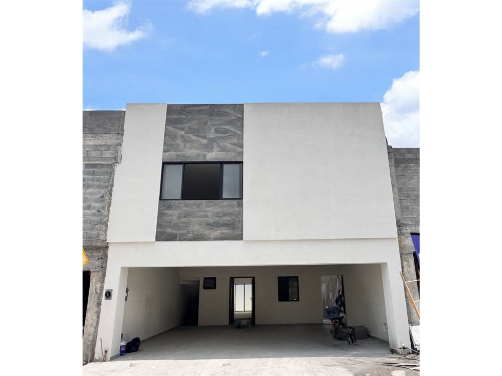 Casa en venta en La Montaña Residencial en Cumbres Garcia - 1