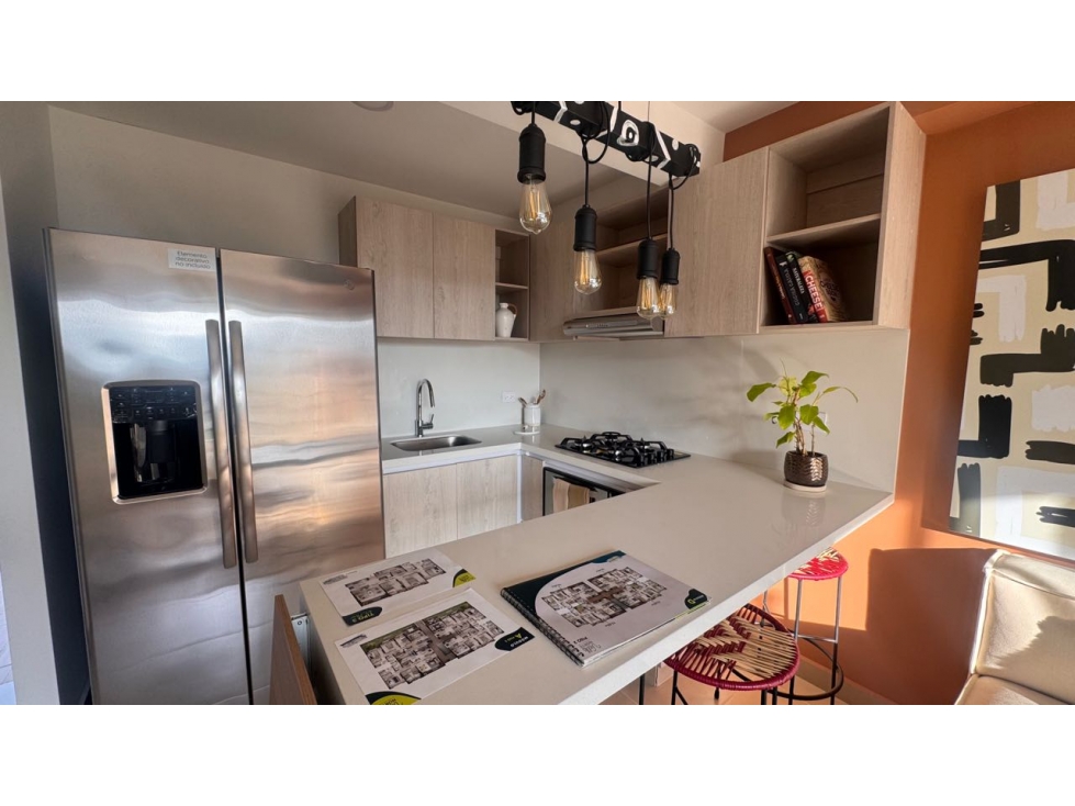 CASA EN VENTA EN LA NAVARRA - BELLO — foto 3