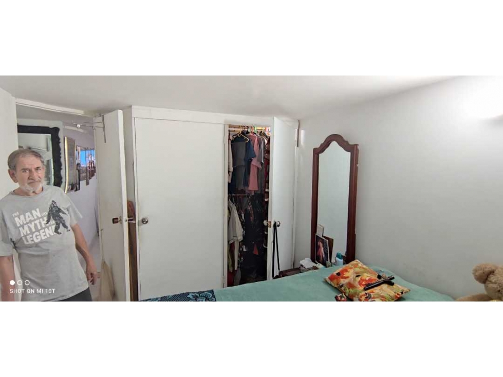 Casa en venta en álamos Cali de 2 pisos con 4 aparta estudios — foto 4