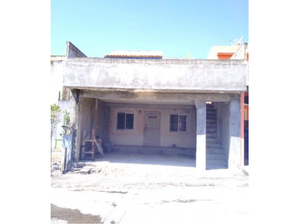 Casa en Venta en Las Fincas Residencial, Poza Rica - Lista para Habita