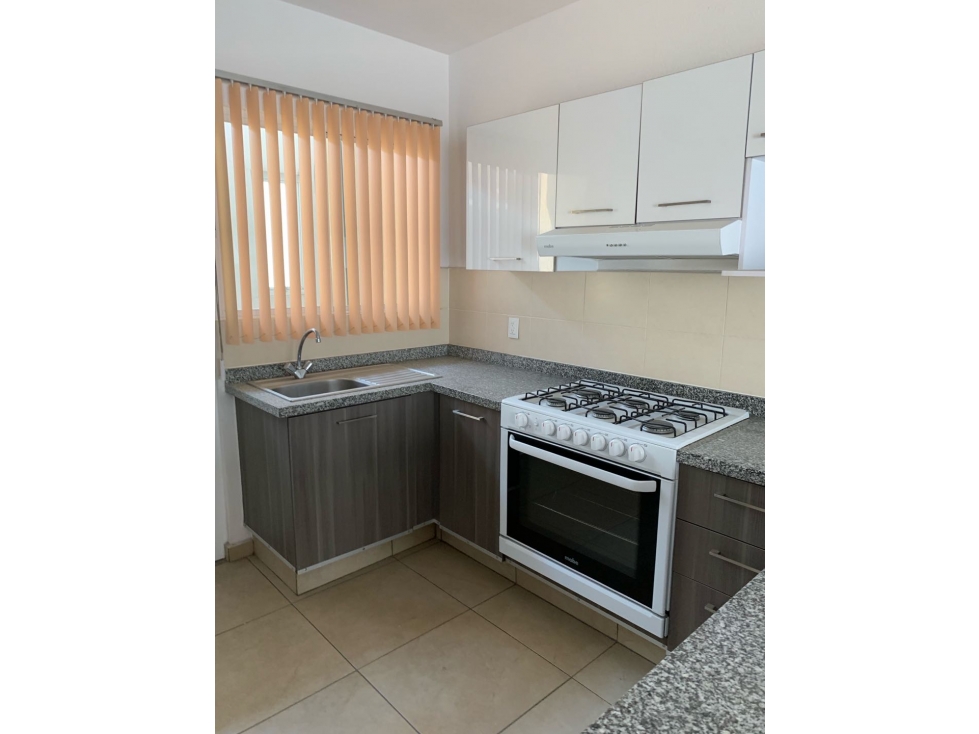 CASA EN VENTA EN LAS MISIONES II FRENTE AL PARQUE TOLUCA 2000 — foto 4