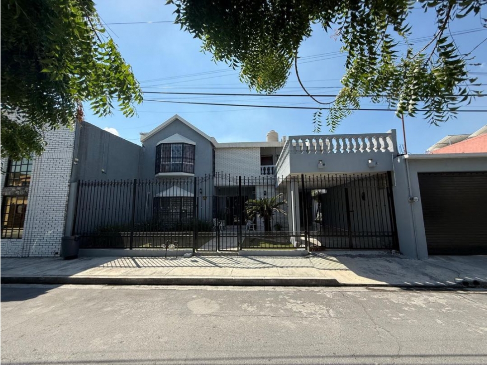 Casa en venta en Las Puentes con terreno excedente en San Nicolás — foto 2