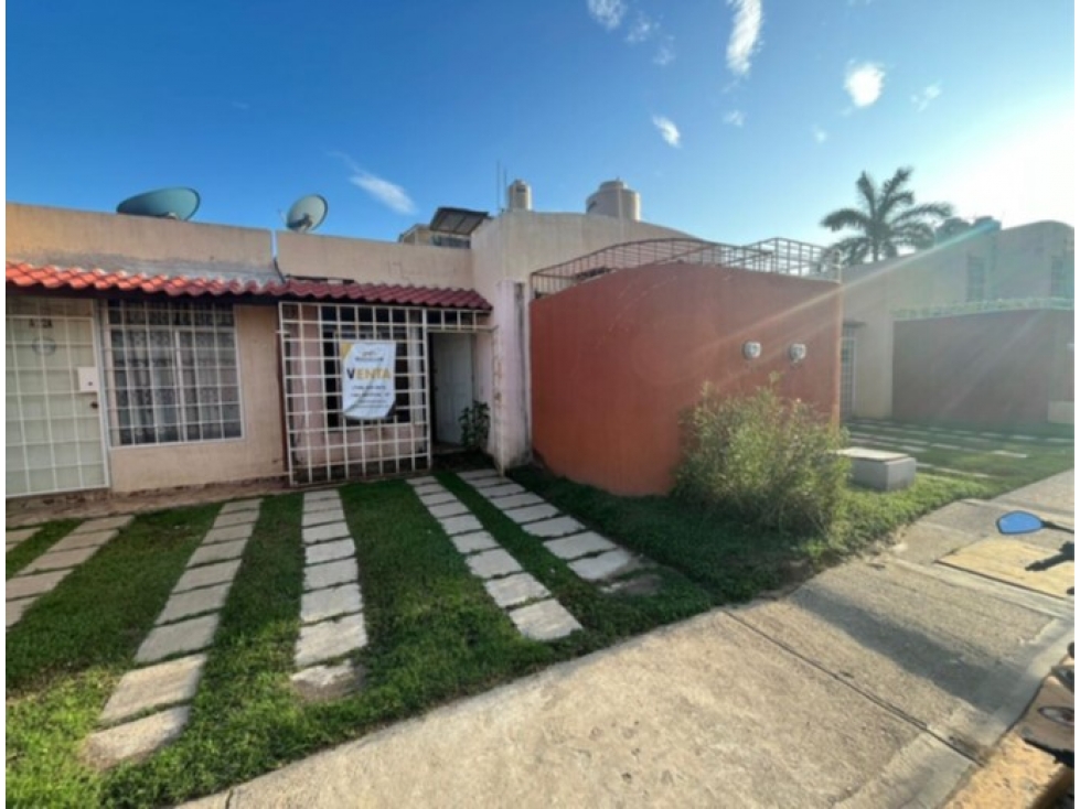 Casa en Venta en Llano Largo, Acapulco | Posesión Inmediata - 1