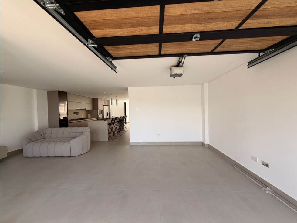 CASA EN VENTA EN LLANOGRANDE - 2
