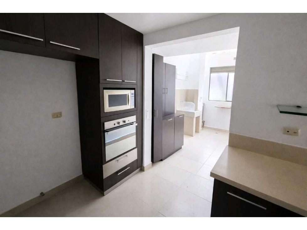 Casa en venta en Loma Del Esmeraldal Envigado — foto 2