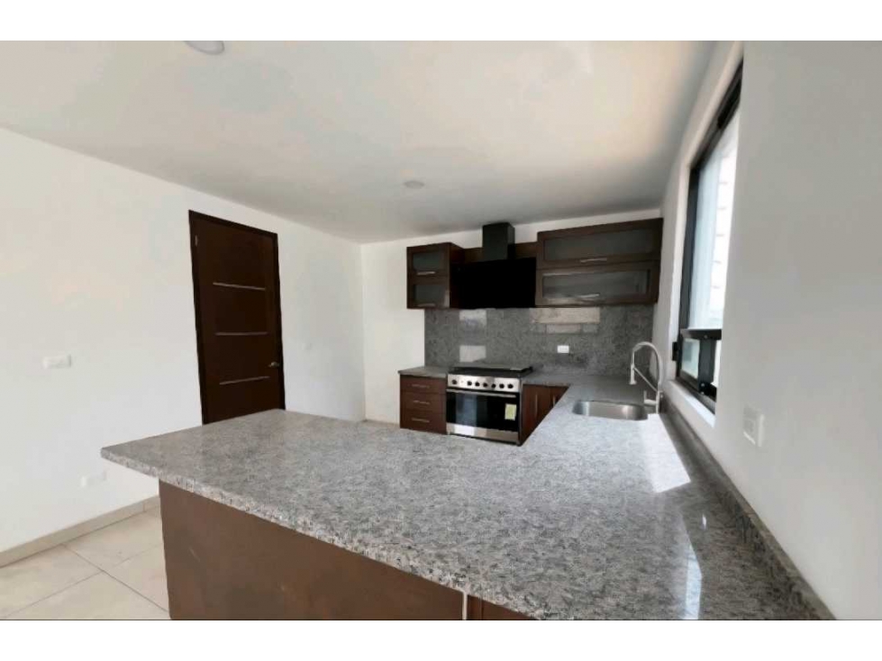 Casa en Venta en Parque Aguascalientes, Lomas de Angelopolis III — foto 4