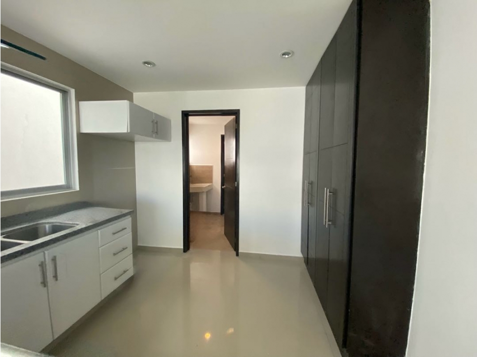 Casa en venta en Lomas de Angelopolis II cluster con alberca! - 5