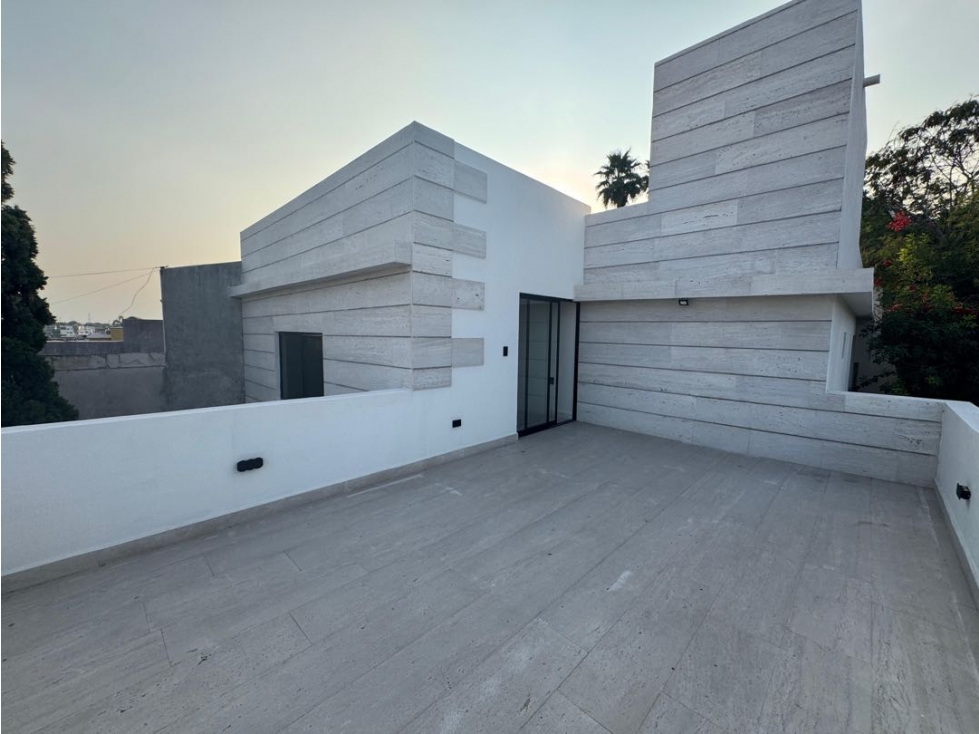 Casa en venta en Lomas del Roble en San Nicolás — foto 2