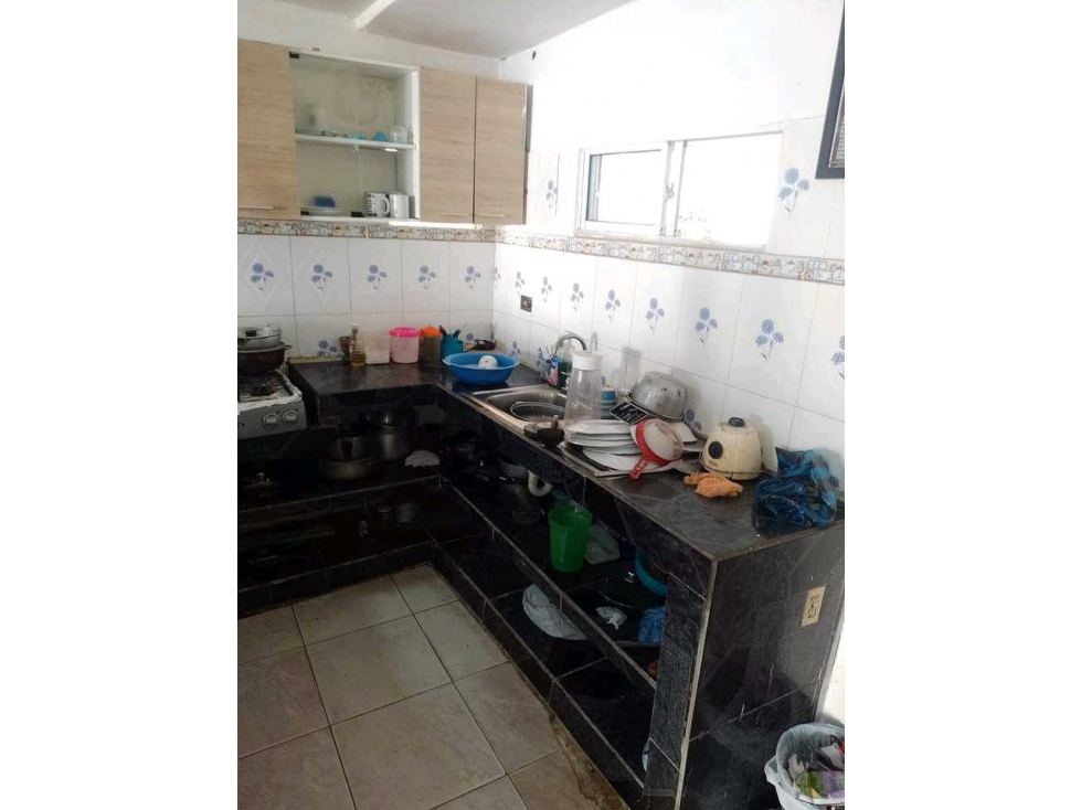 CASA EN VENTA EN LORICA, BARRIO 3 DE MAYO - 3