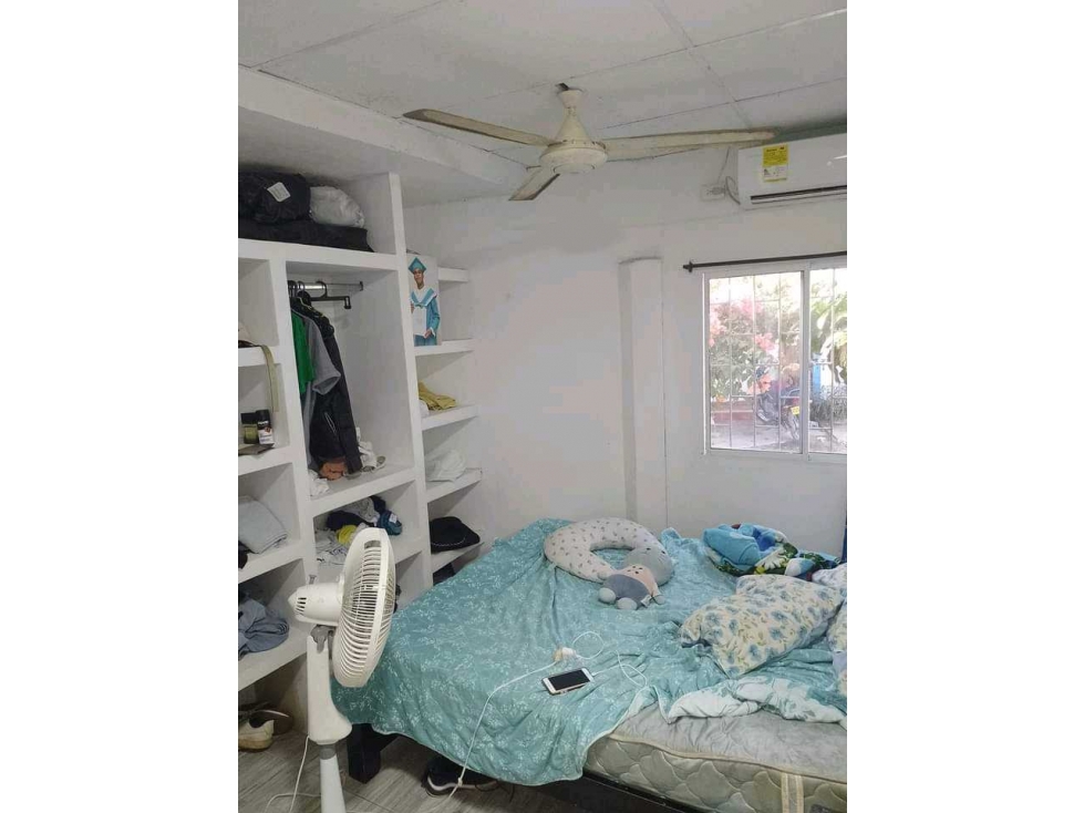 CASA EN VENTA EN LORICA, BARRIO 3 DE MAYO - 6