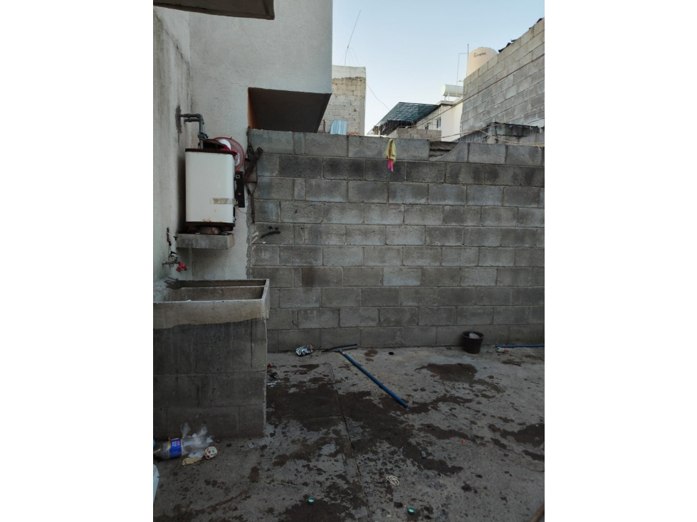 Casa en Venta en Los Cántaros, Tlajomulco - ¡Lista para habitar! — foto 4