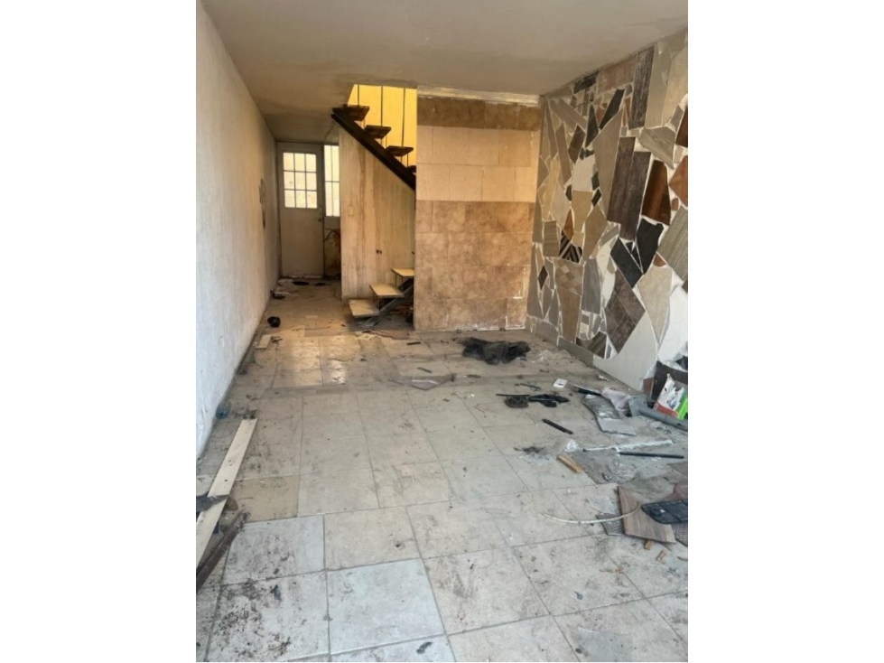 Casa en Venta en Los Valles, Tijuana | Oportunidad de Inversión - 2