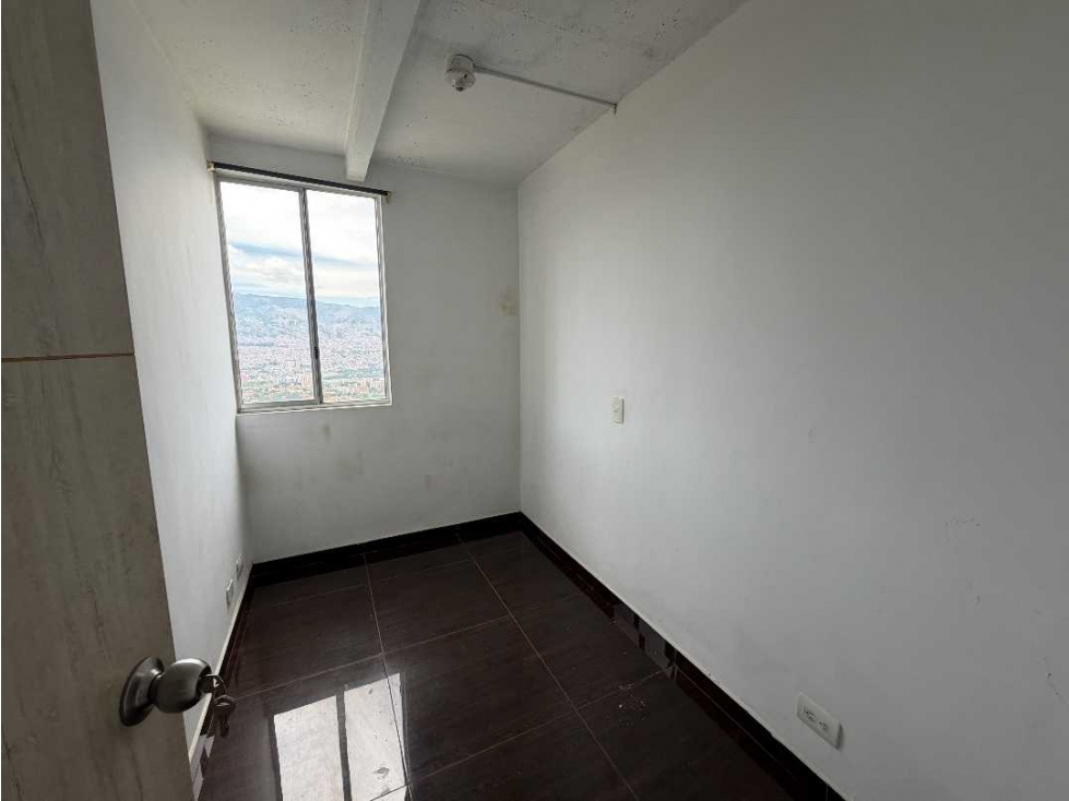 Apartamento en venta en medellin — foto 2