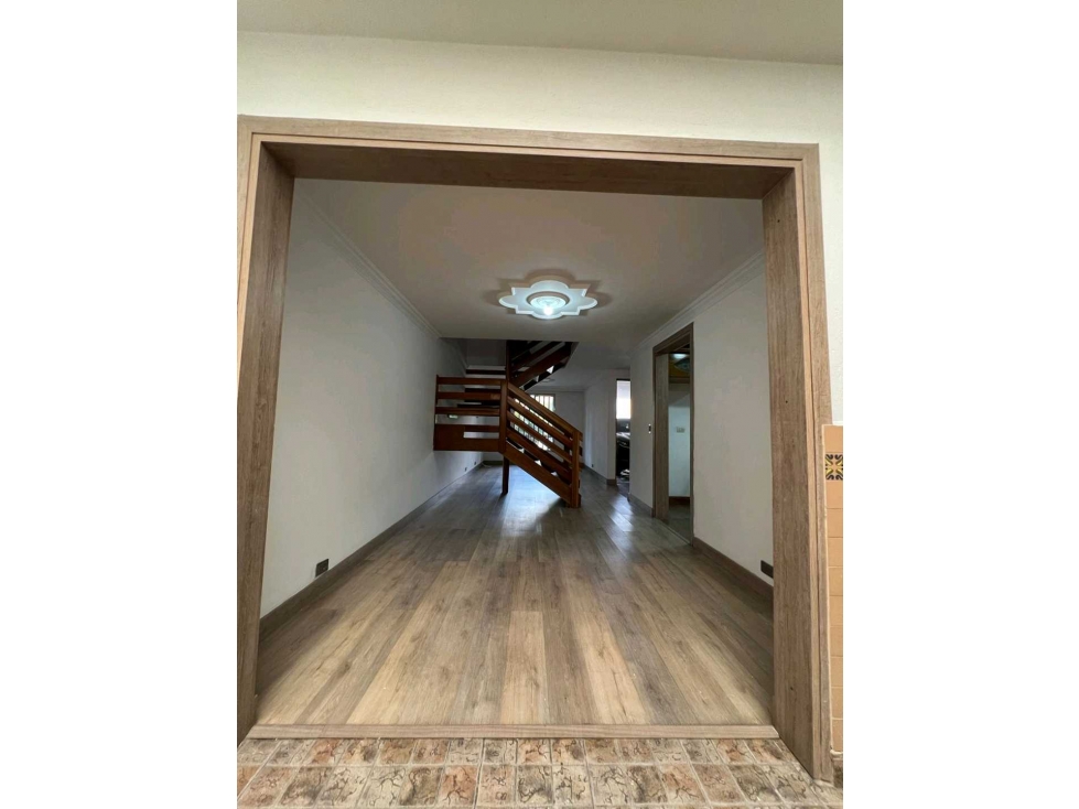 Casa en Venta en Milán Envigado - Amplia e iluminada
