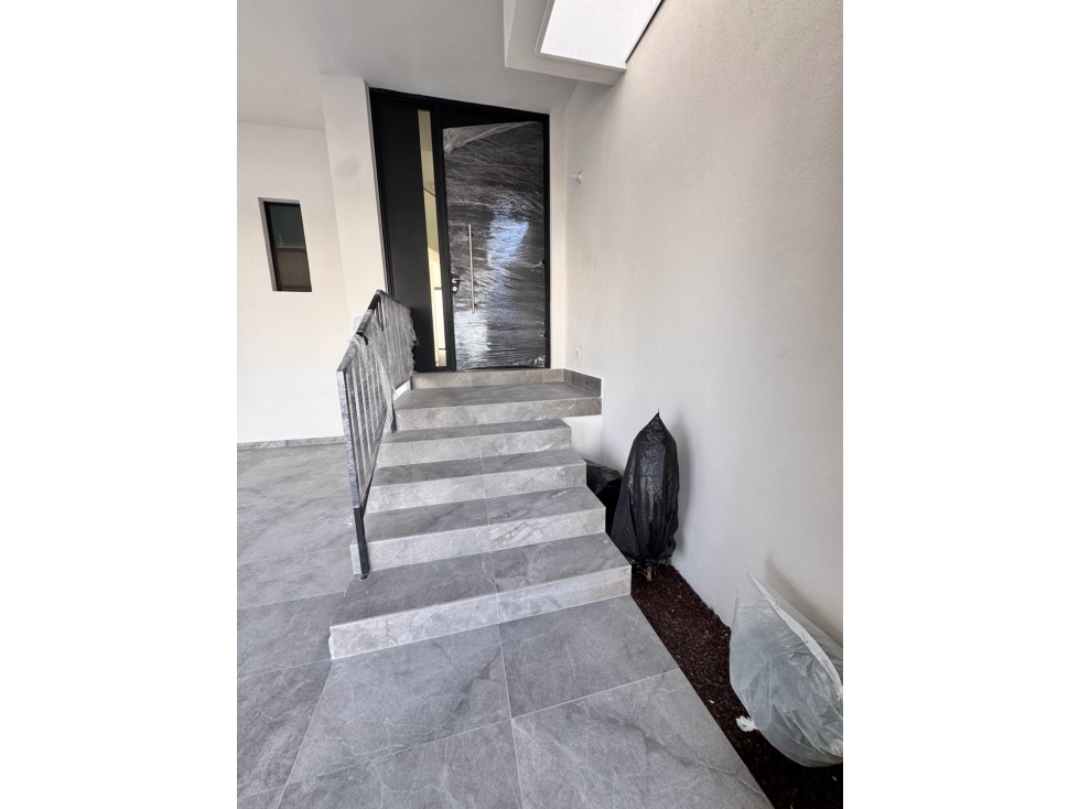 Copia de Casa en venta en Mirador Residencial Cumbres en Garcia — foto 4