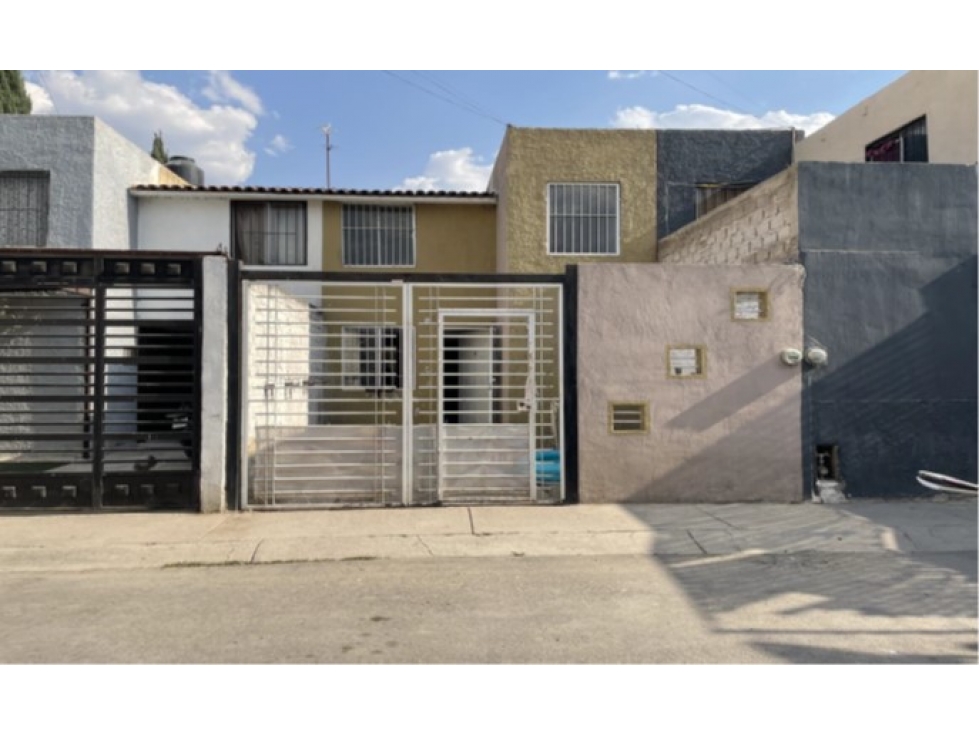 Casa en Venta en Misión Magnolias III, Tlaquepaque | Oportunidad