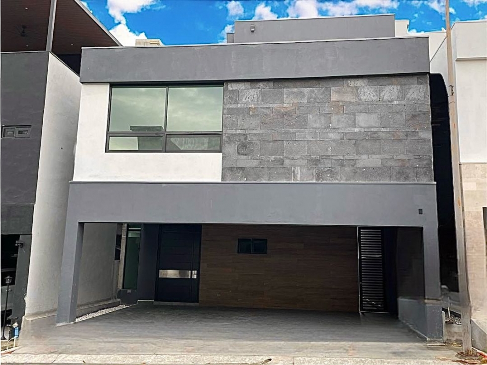 Casa en venta en Mítica Residencial en Santiago