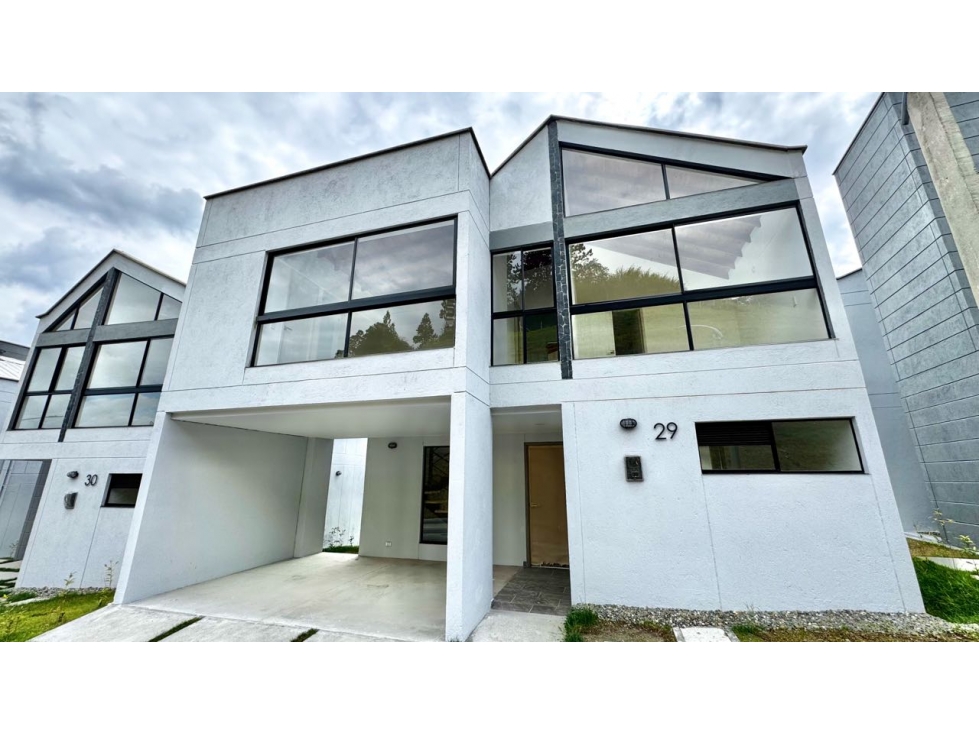 GANGA CASA EN VENTA EN NORTEAMÉRICA - BELLO