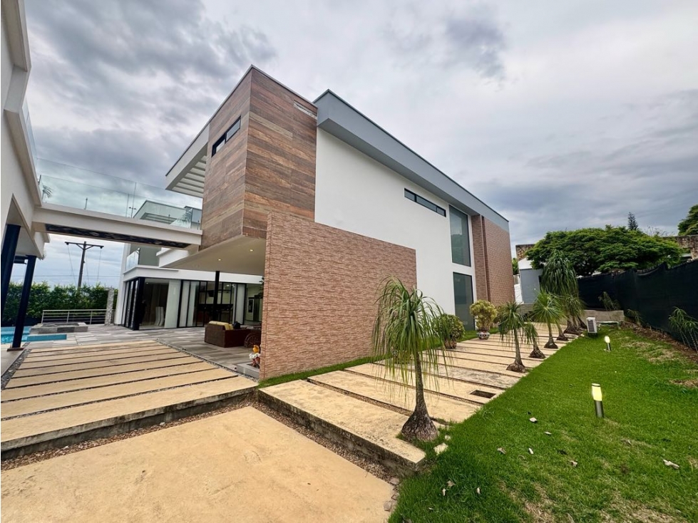 CASA EN VENTA EN PANCE DE LUJO (JP) - 1