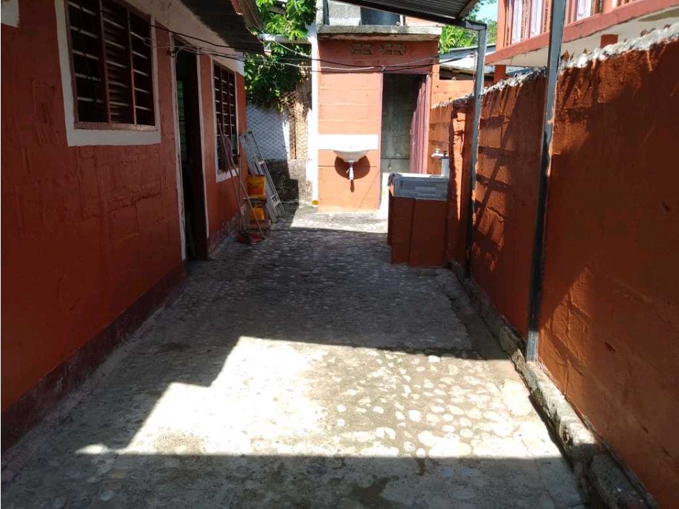 CASA EN VENTA EN PUERTO ESCONDIDO - 3