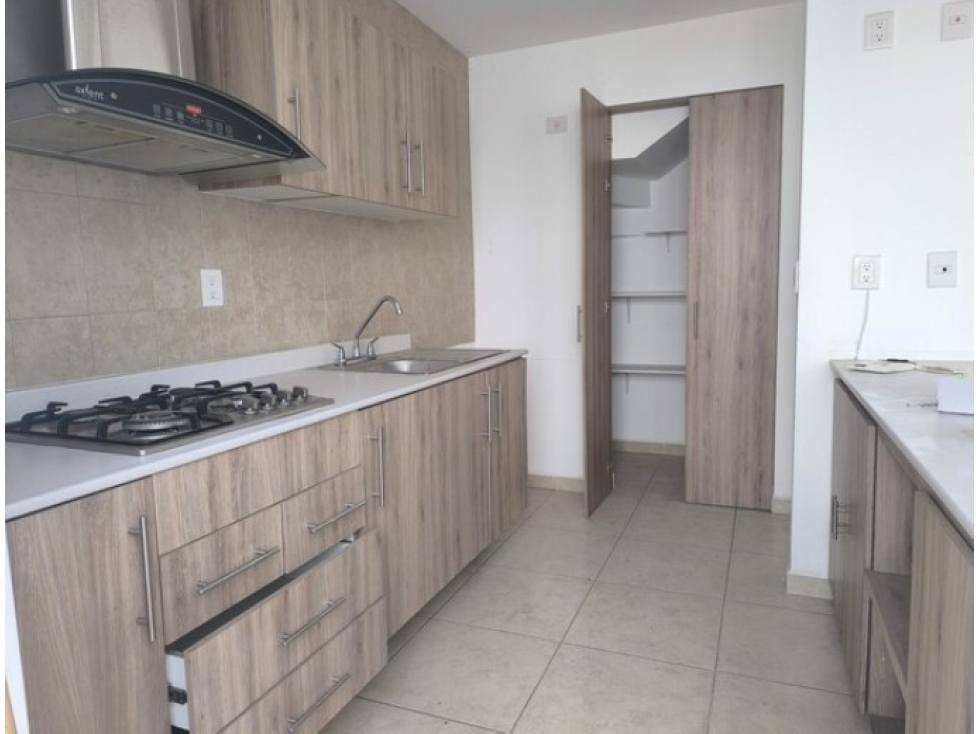Casa en Venta en Residencial Puerta de Piedra, Celaya | Oportunidad - 5