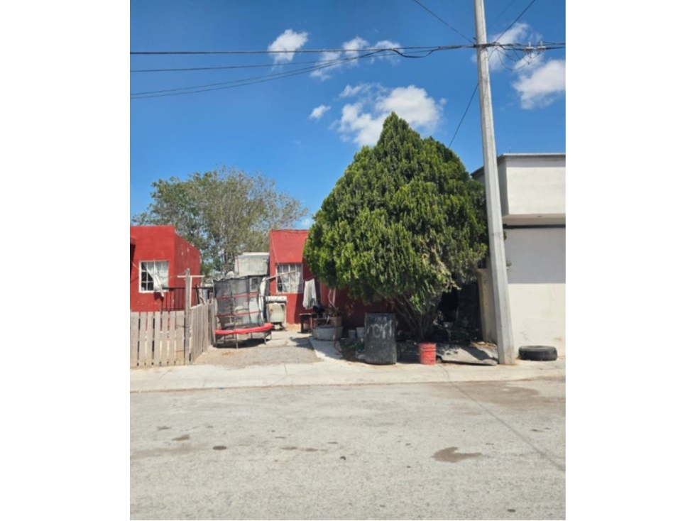 Casa en Venta en Rincón de las Flores, Reynosa - Oportunidad de Invers