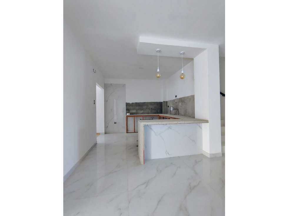 CASA EN VENTA EN ROSENDO GARCES — foto 2
