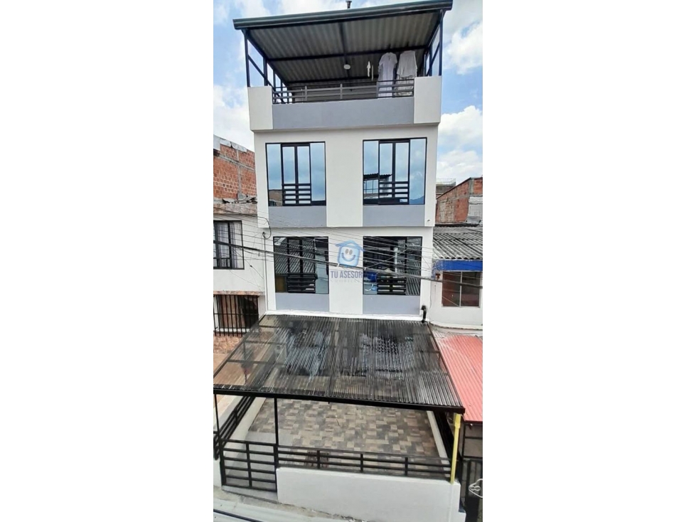 Casa en venta en Samaria-Pereira